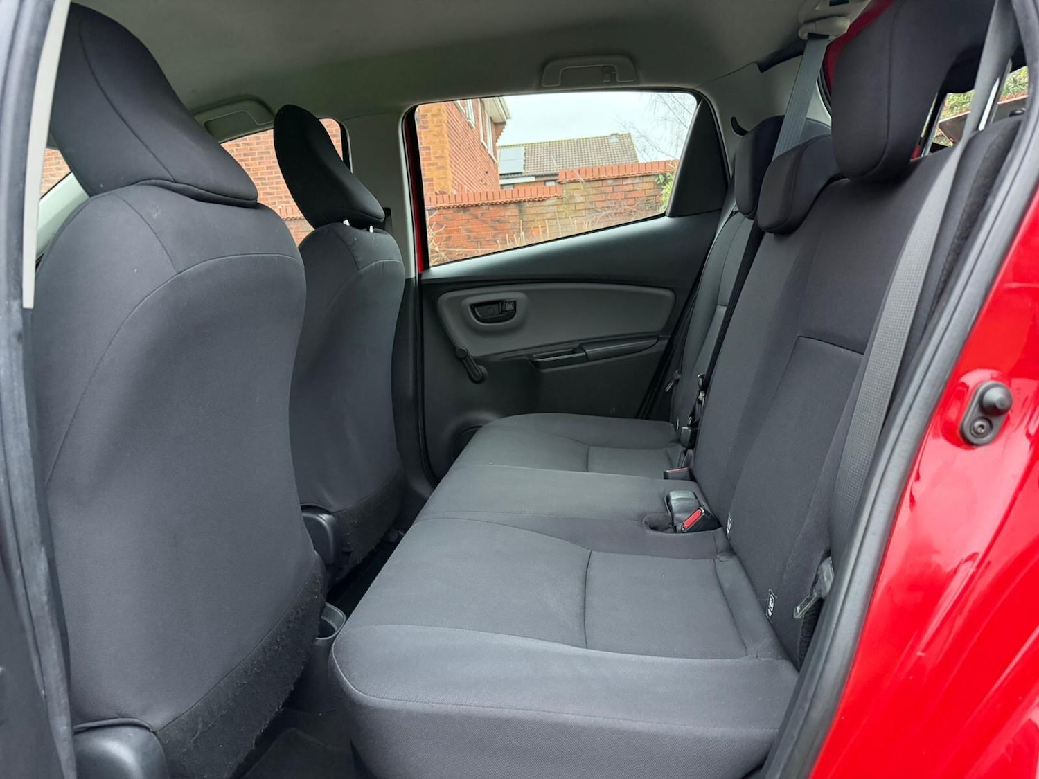 Used Toyota Yaris 2018 for sale - 77215451: Photo 27