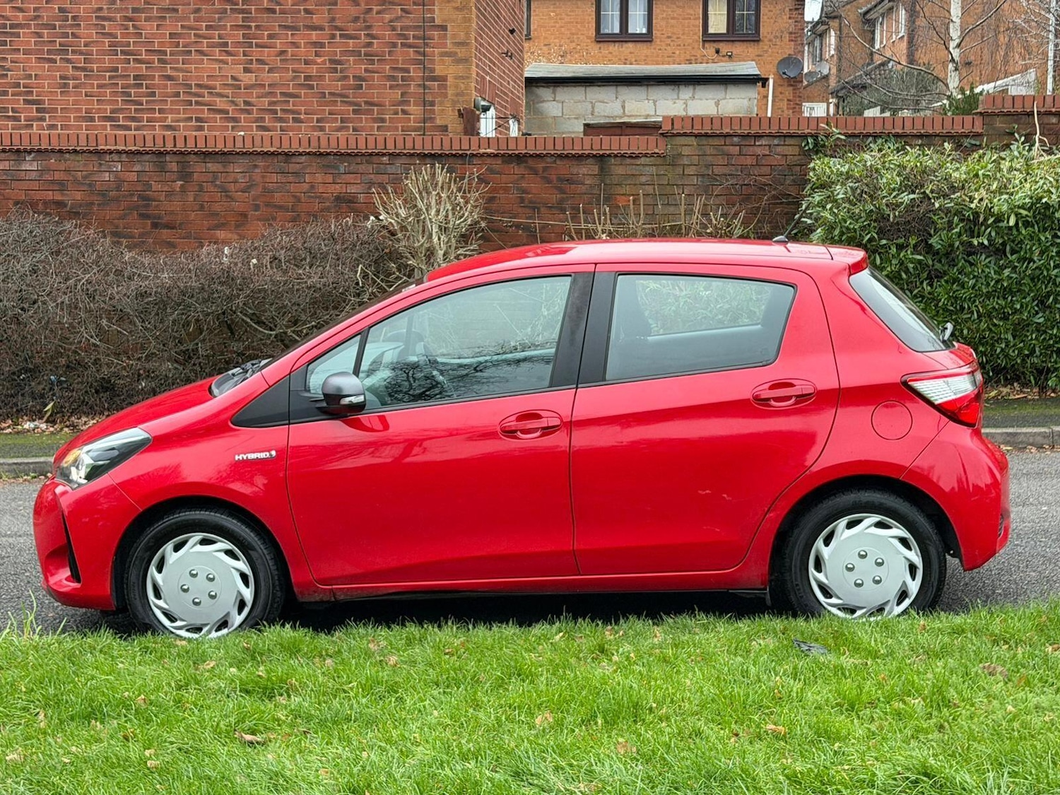 Used Toyota Yaris 2018 for sale - 77215451: Photo 4