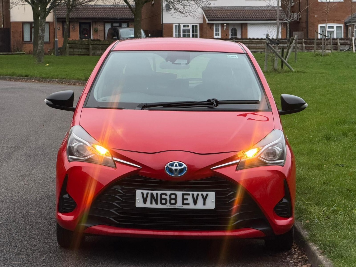 Used Toyota Yaris 2018 for sale - 77215451: Photo 9