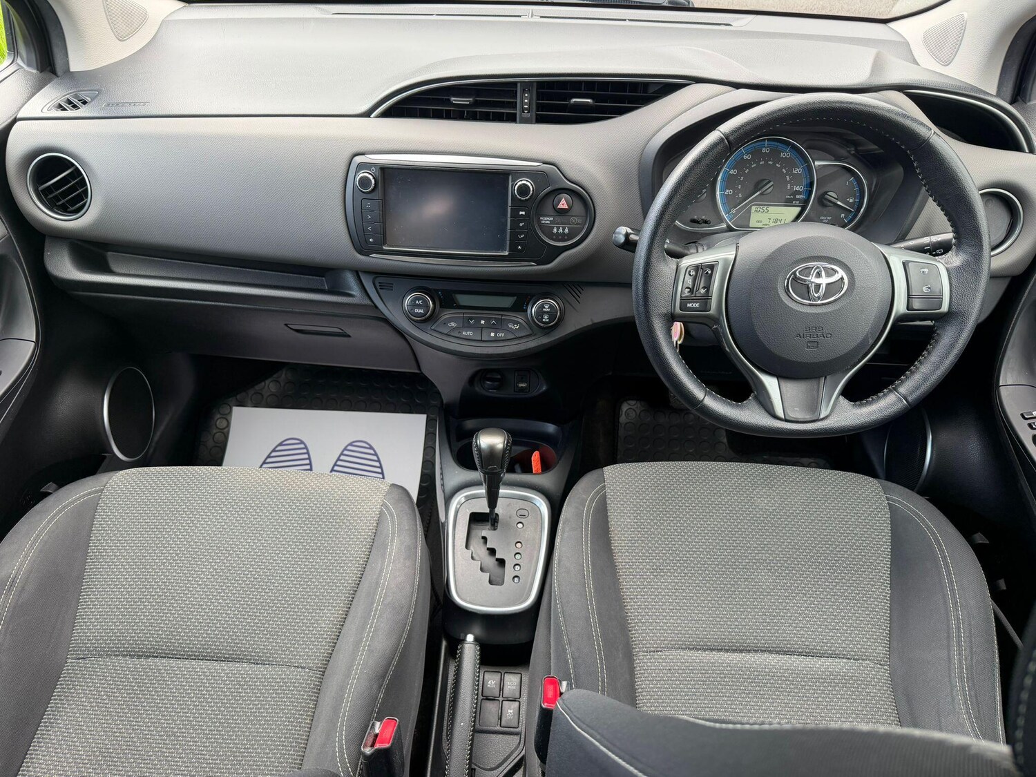 Used Toyota Yaris 2015 for sale - 78215723: Photo 12