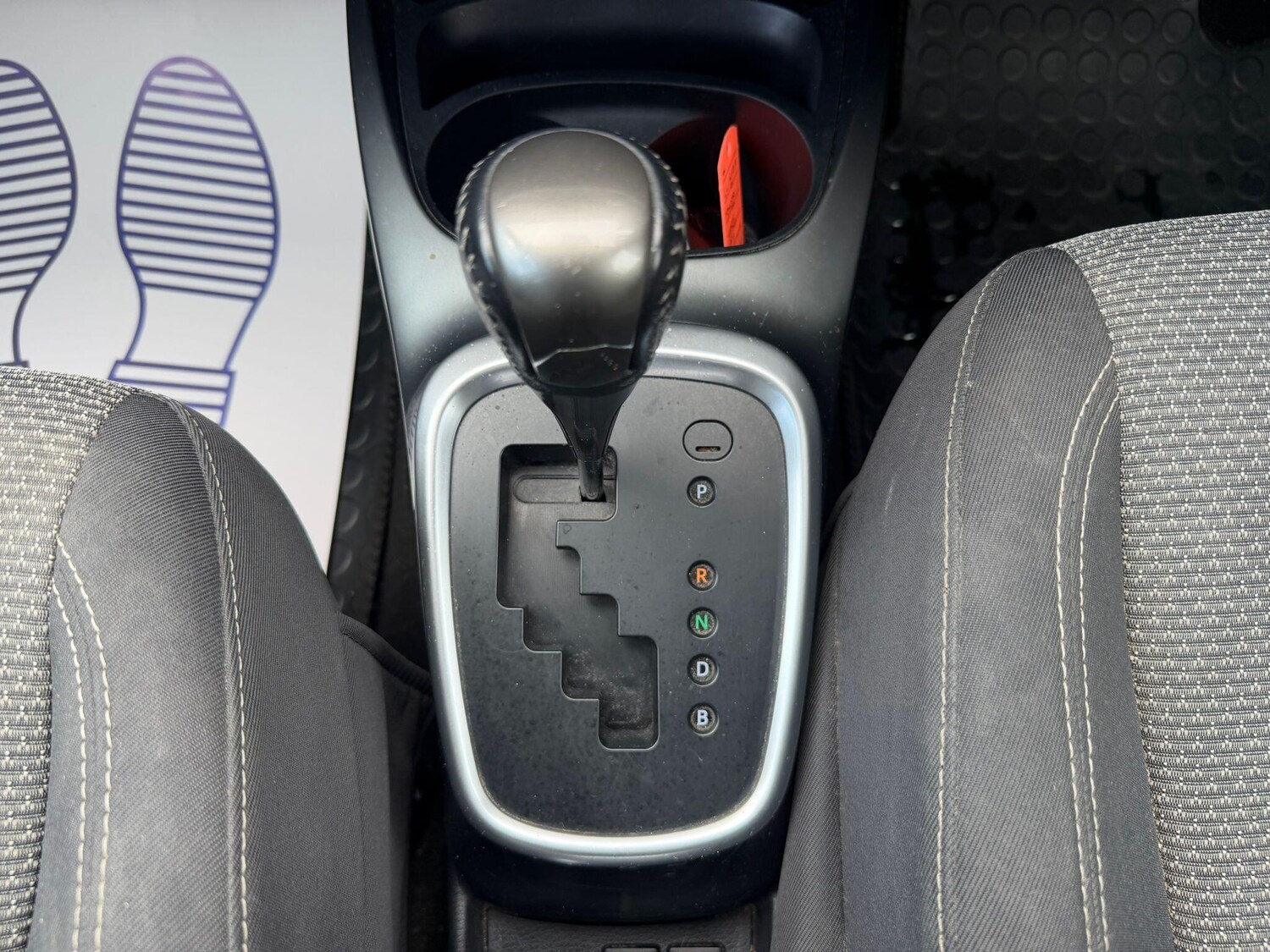 Used Toyota Yaris 2015 for sale - 78215723: Photo 14