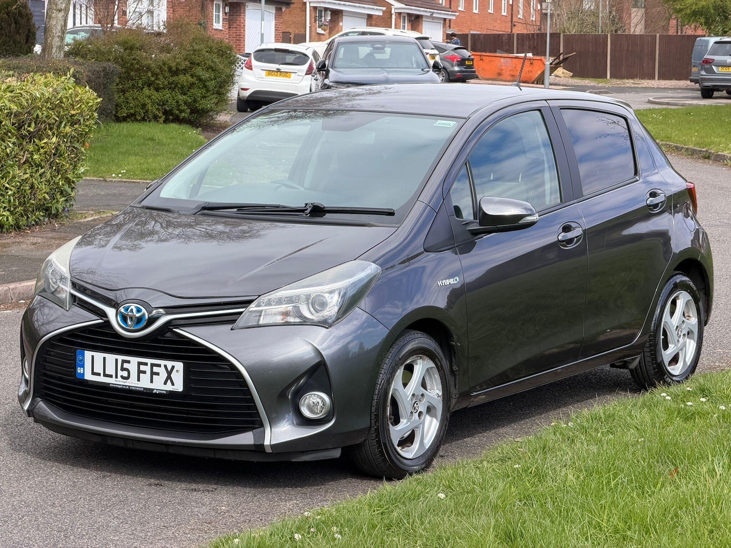 Used Toyota Yaris 2015 for sale - 78215723: Photo 2