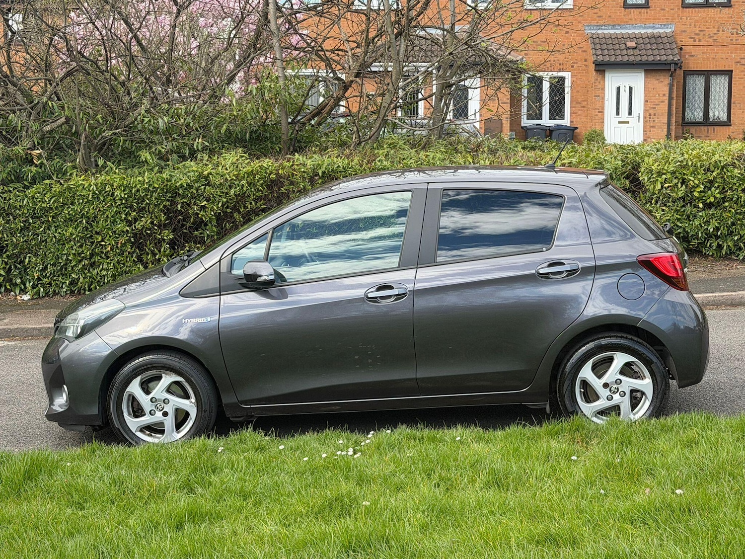 Used Toyota Yaris 2015 for sale - 78215723: Photo 5