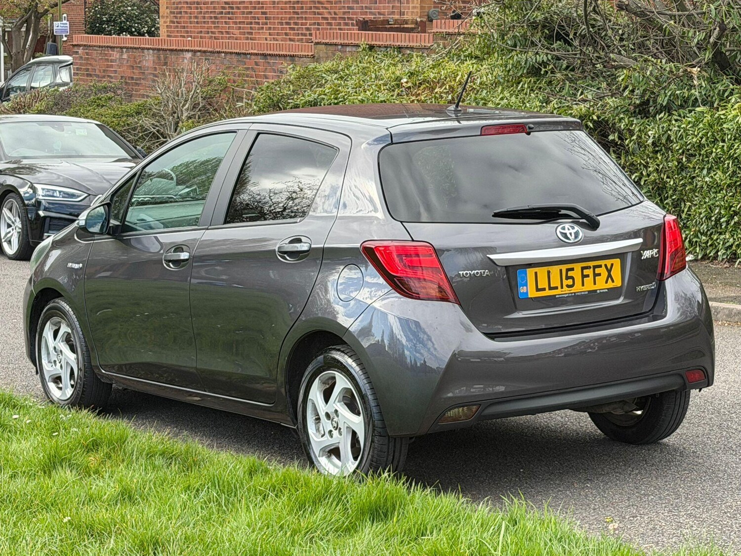 Used Toyota Yaris 2015 for sale - 78215723: Photo 7