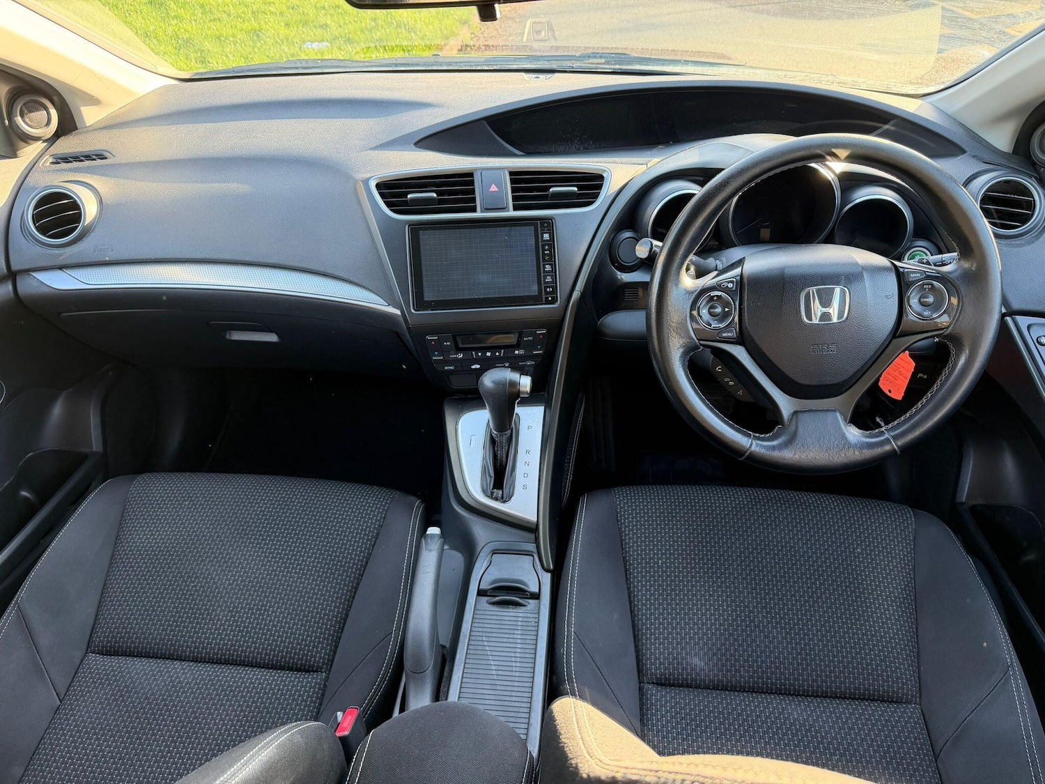 Used Honda Civic 2016 for sale - 77925610: Photo 12
