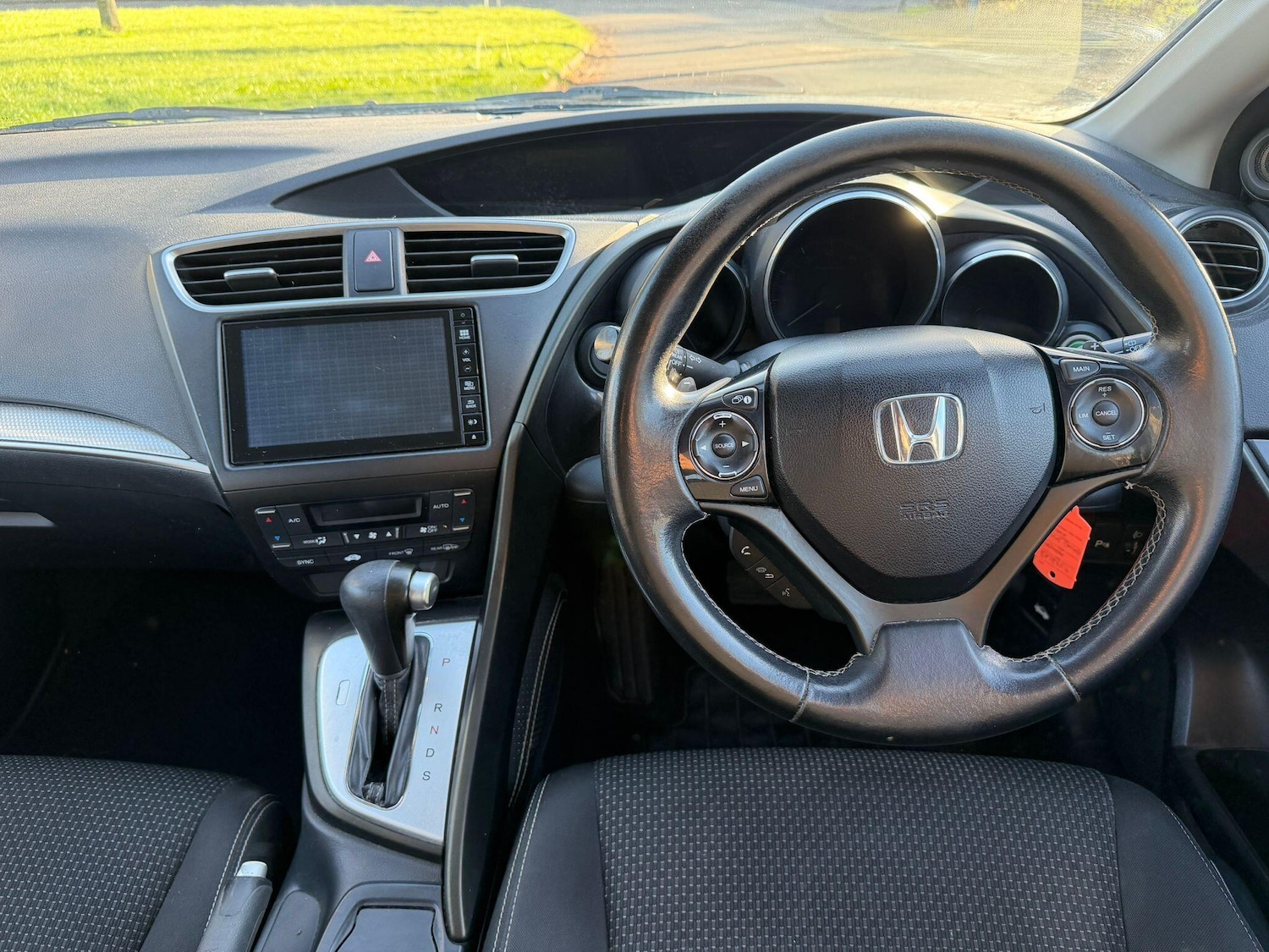 Used Honda Civic 2016 for sale - 77925610: Photo 14
