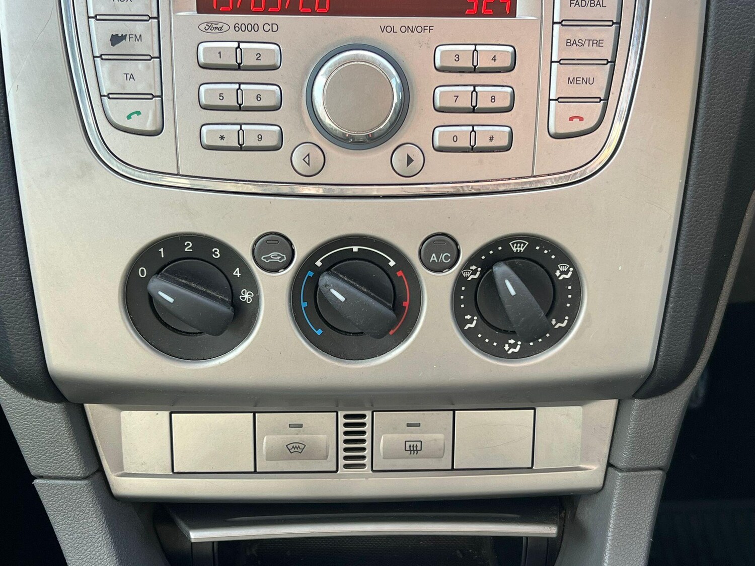 Used Ford Focus 2009 for sale - 78215732: Photo 16