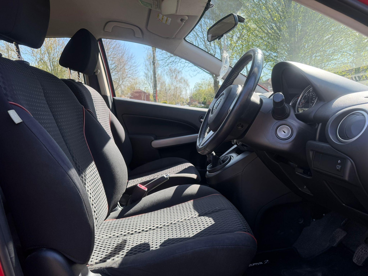 Used Mazda Mazda2 2011 for sale - 78215715: Photo 17