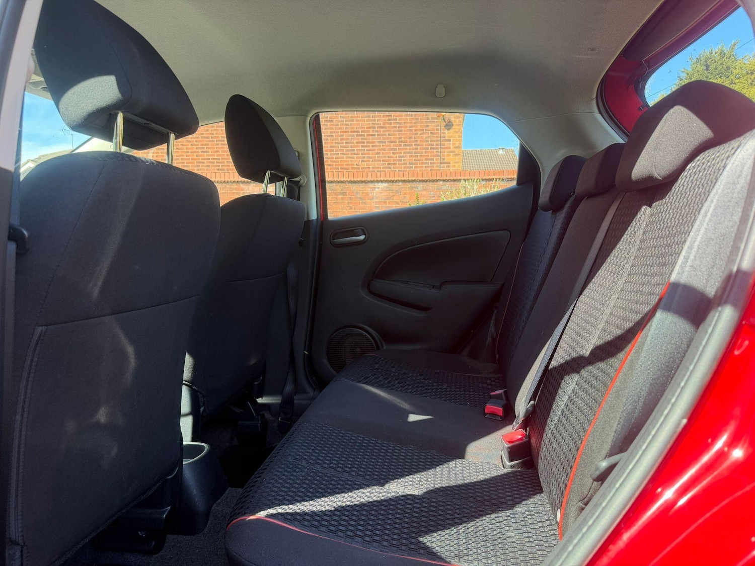 Used Mazda Mazda2 2011 for sale - 78215715: Photo 23