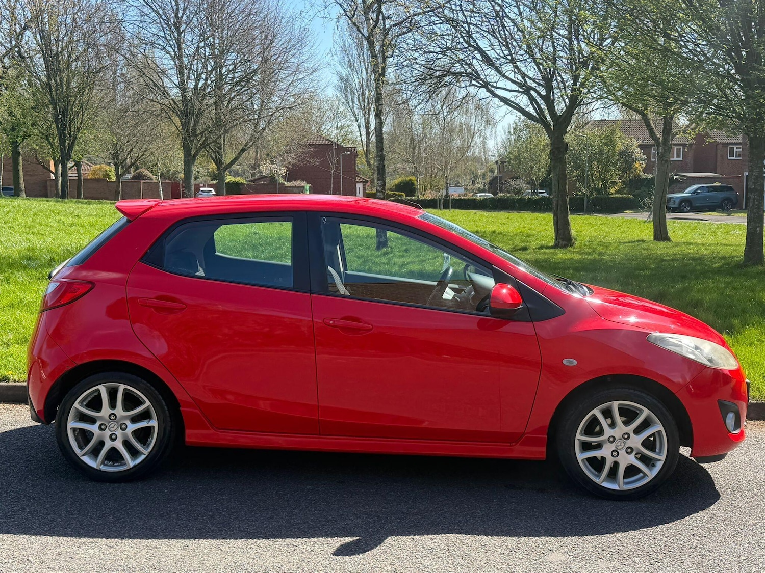Used Mazda Mazda2 2011 for sale - 78215715: Photo 4