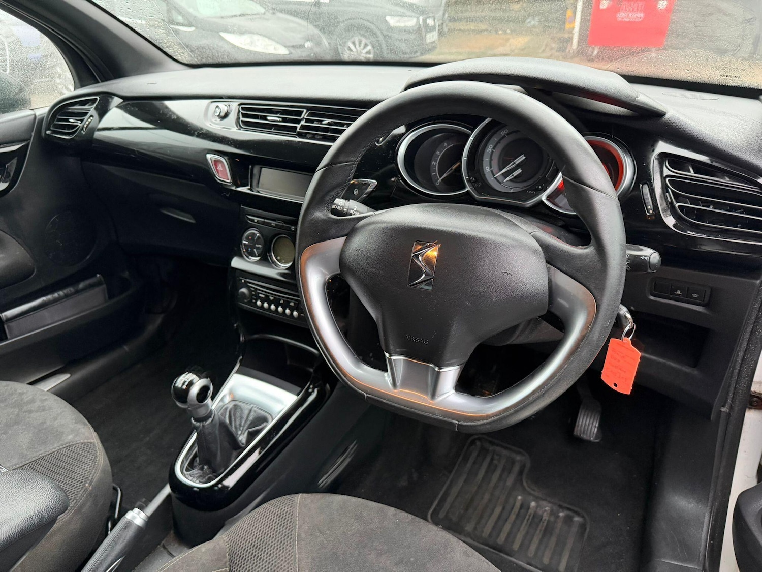 Used Citroen DS3 2012 for sale - 77455783: Photo 8