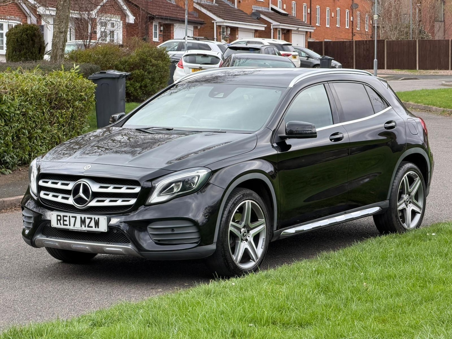 Used Mercedes-Benz GLA for sale - 77824653: Photo 2