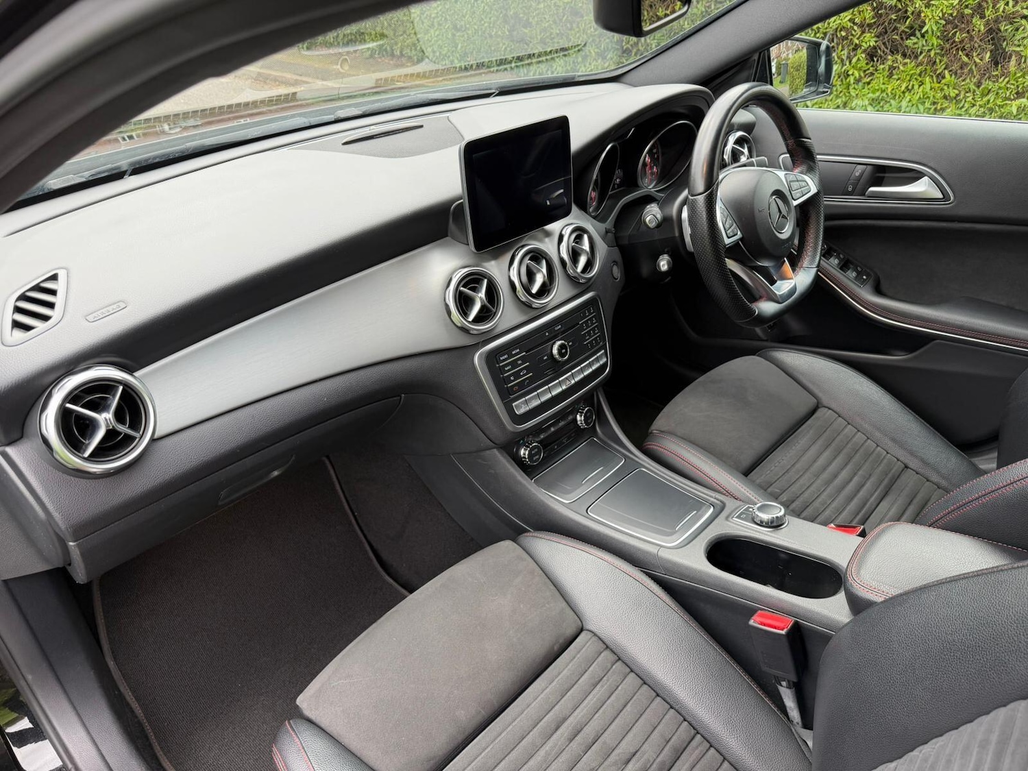 Used Mercedes-Benz GLA for sale - 77824653: Photo 27