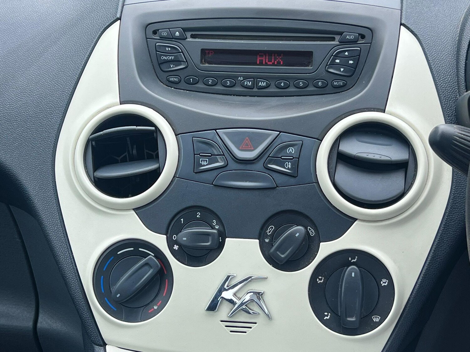 Used Ford Ka for sale - 77215199: Photo 20