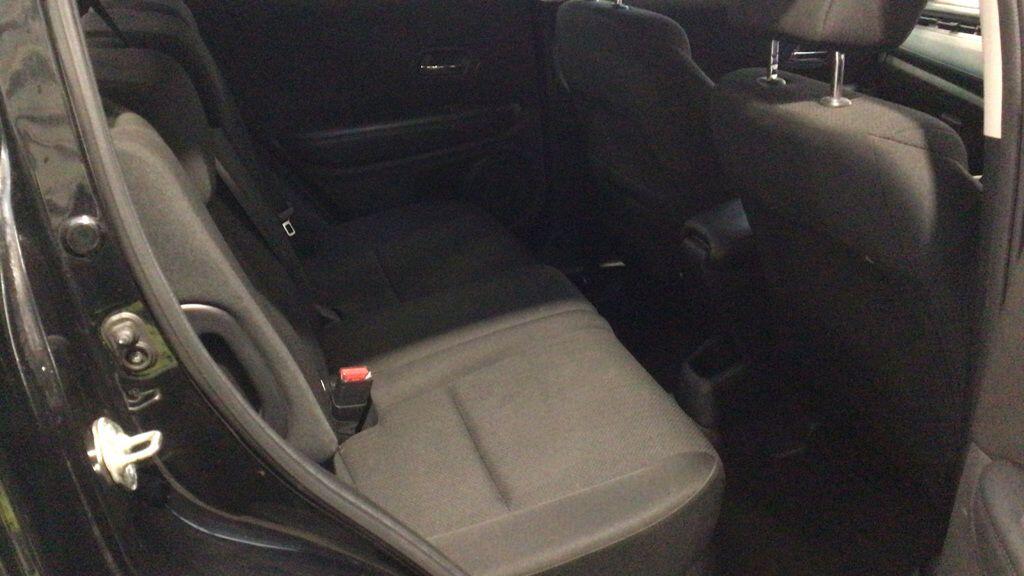 Used Honda HR-V 2018 for sale - 77411258: Photo 11