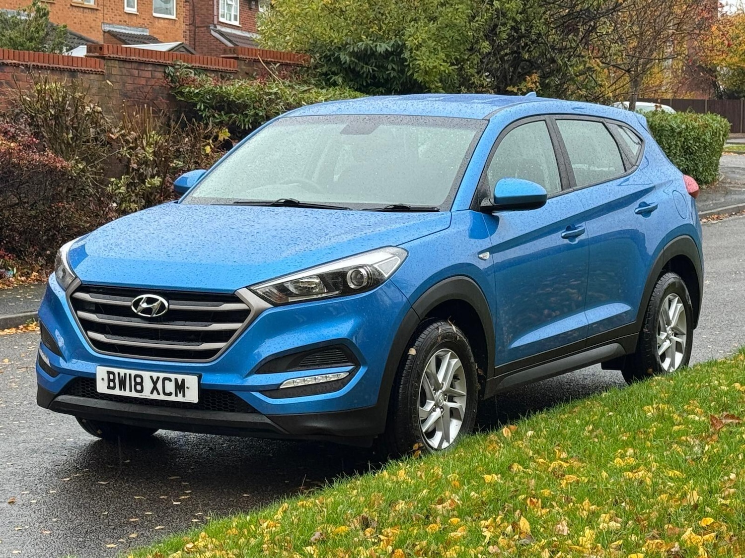 Used Hyundai TUCSON for sale - 77215990: Photo 2