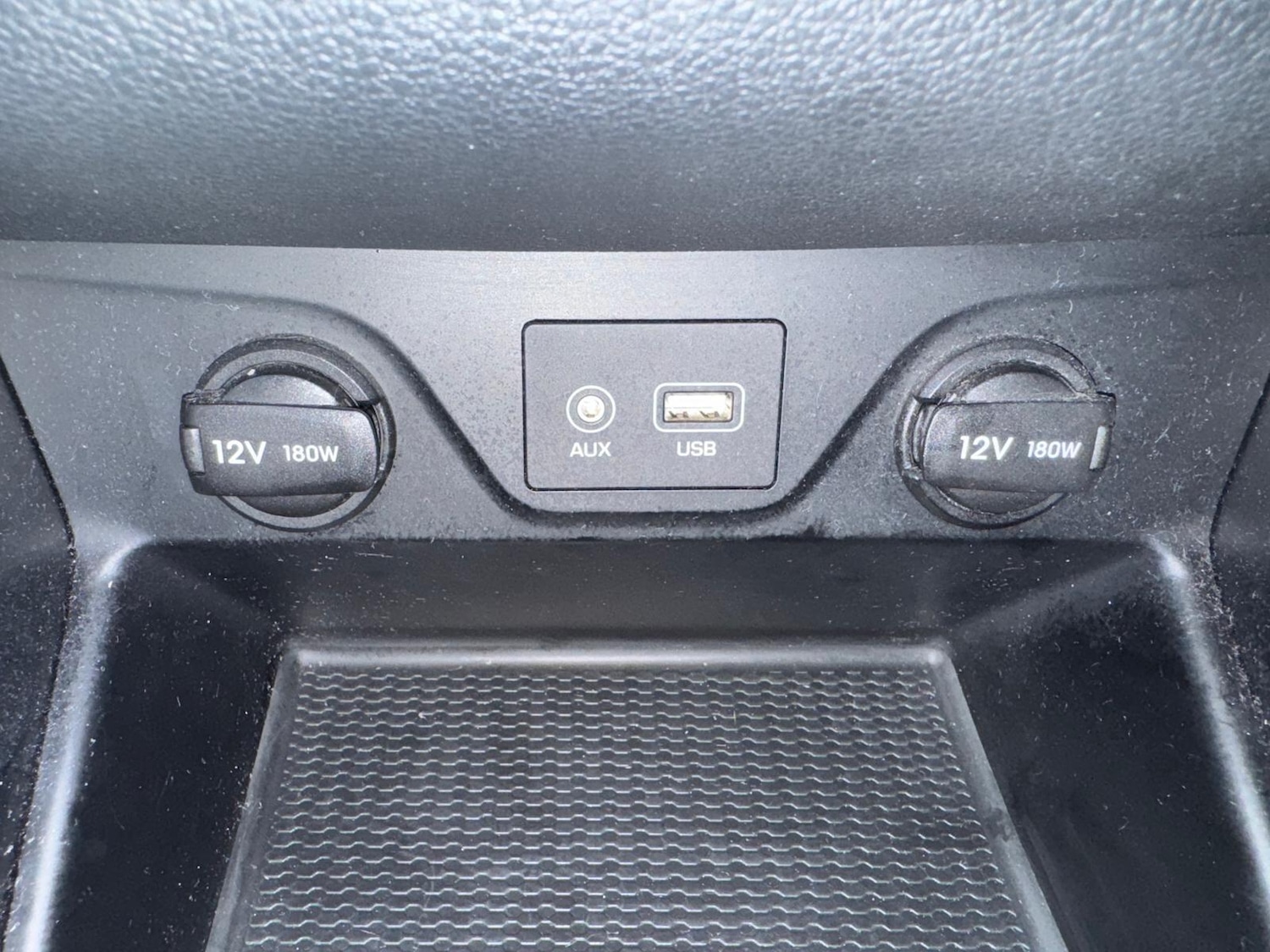 Used Hyundai TUCSON for sale - 77215990: Photo 28