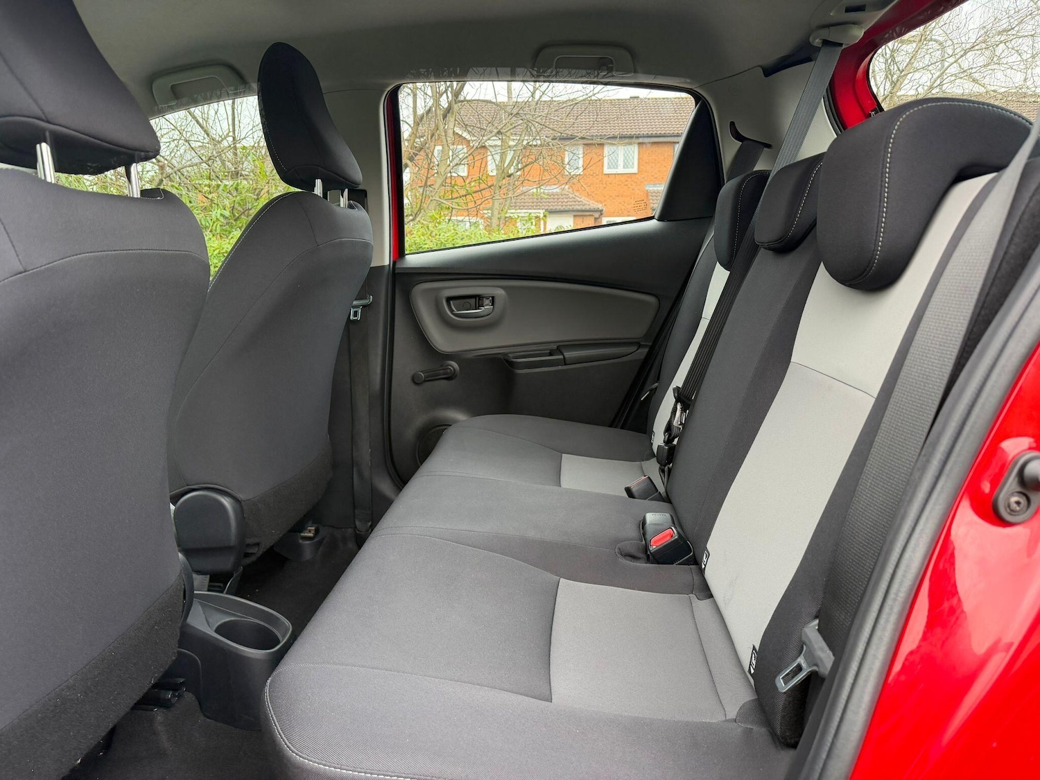 Used Toyota Yaris for sale - 77738559: Photo 30