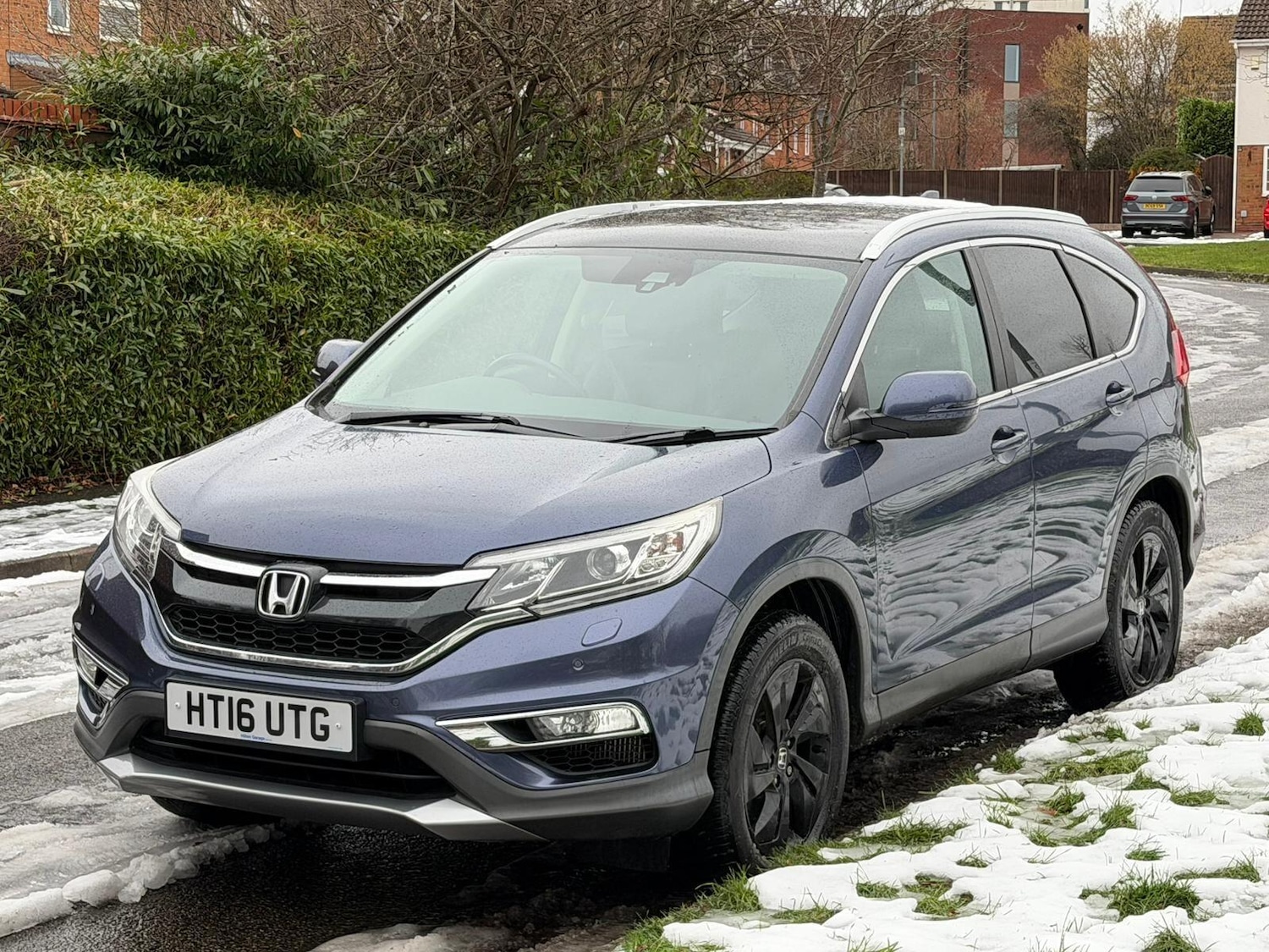 Used Honda CR-V 2016 for sale - 77215003: Photo 2