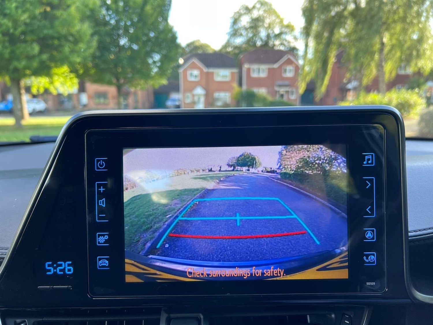 Used Toyota C-HR 2017 for sale - 77344213: Photo 15