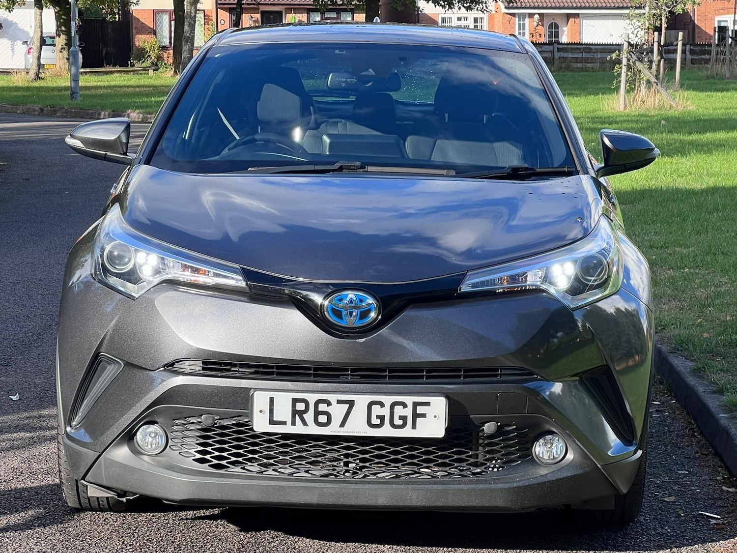 Used Toyota C-HR 2017 for sale - 77344213: Photo 9