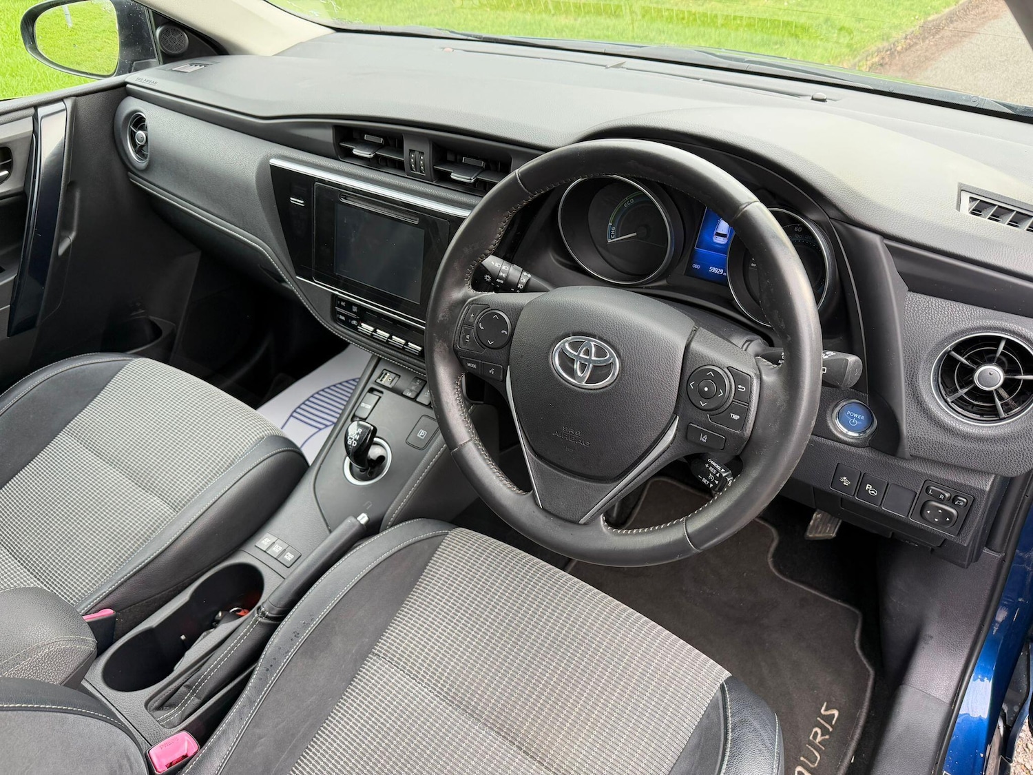 Used Toyota Auris 2015 for sale - 77633146: Photo 28