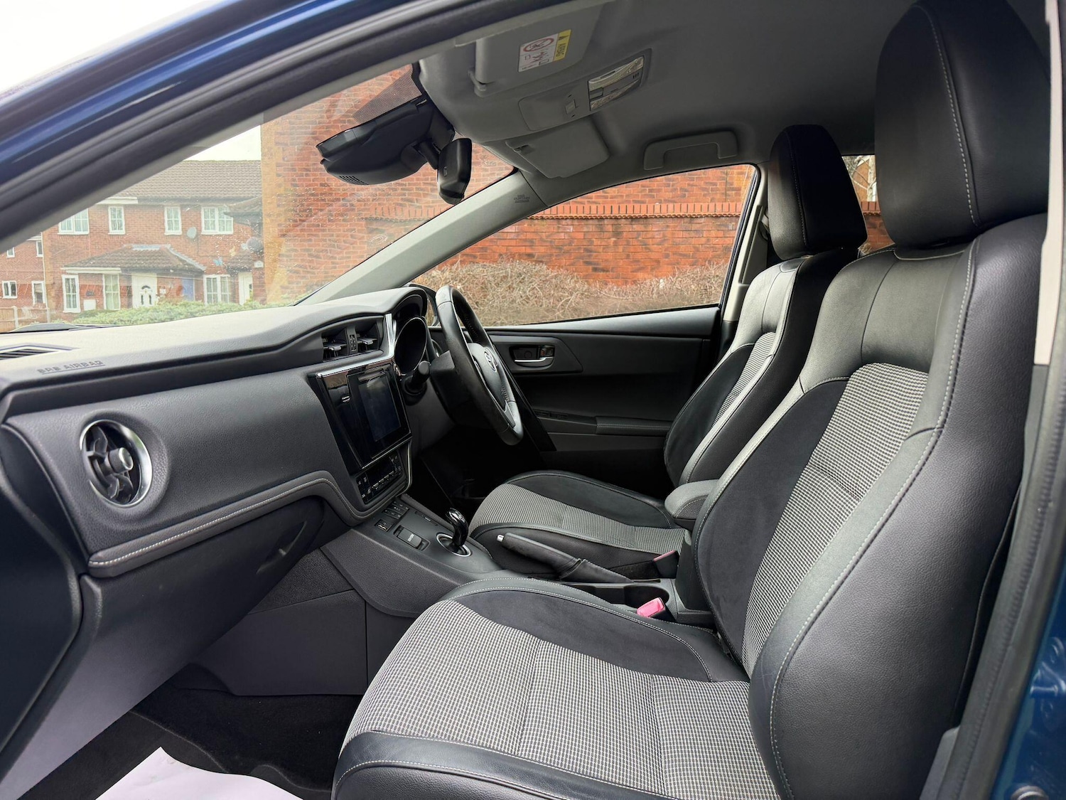 Used Toyota Auris 2015 for sale - 77633146: Photo 29