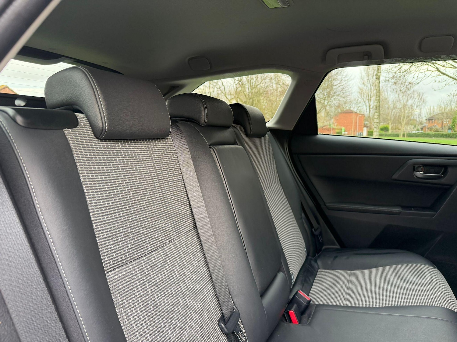 Used Toyota Auris 2015 for sale - 77633146: Photo 33