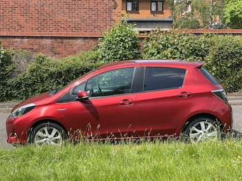 Used Toyota Yaris 2013 for sale - 78676346: Photo