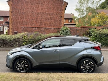 Used Toyota C-HR 2020 for sale - 79697804: Photo