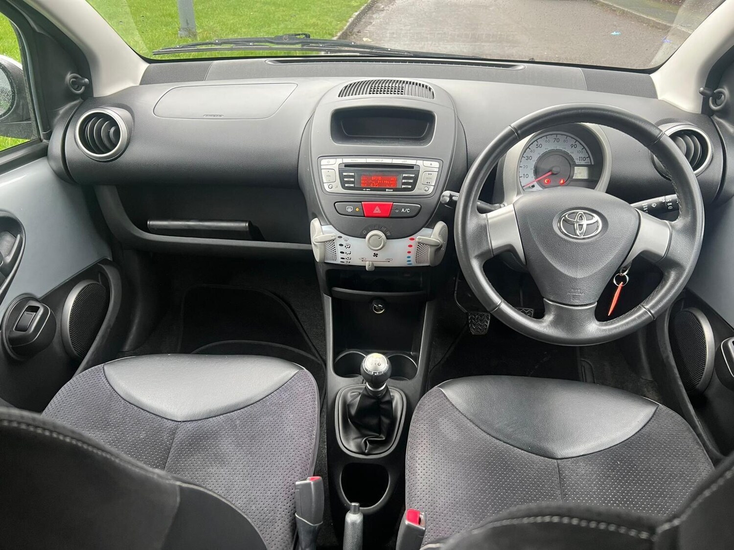 Used Toyota AYGO 2012 for sale - 78215702: Photo 11