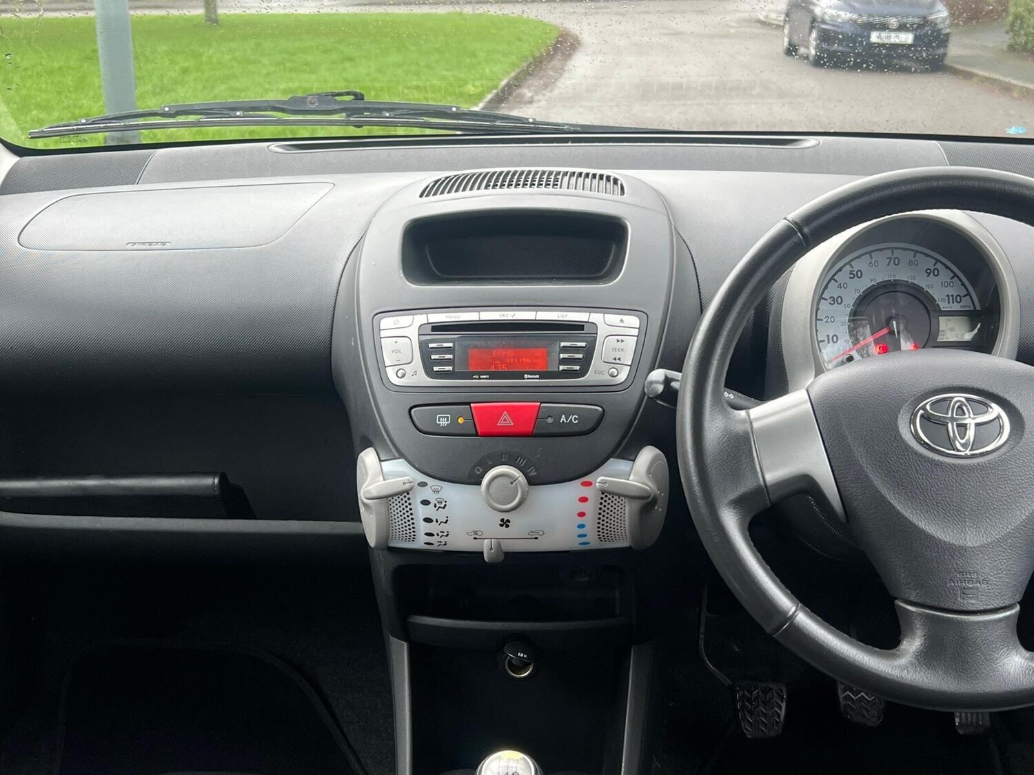 Used Toyota AYGO 2012 for sale - 78215702: Photo 12