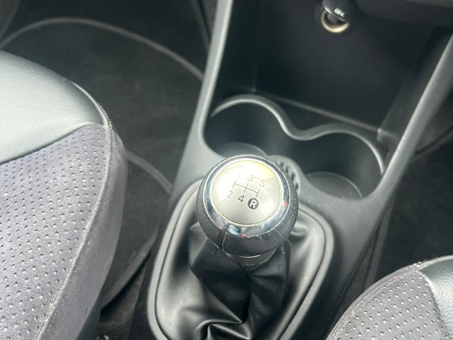 Used Toyota AYGO 2012 for sale - 78215702: Photo 24