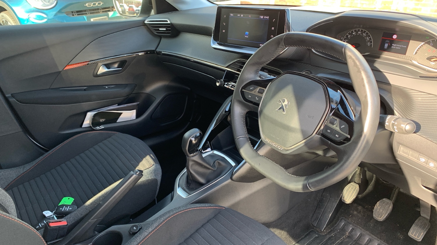 Used Peugeot 208 2022 for sale - 76586425: Photo 11