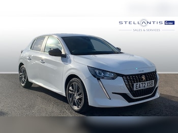 Peugeot - 208