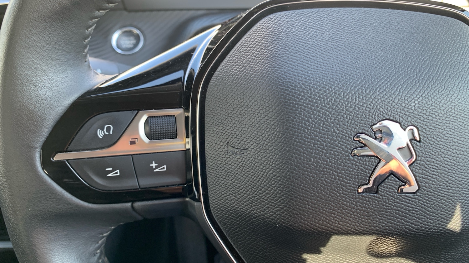 Used Peugeot 208 2022 for sale - 76586425: Photo 23