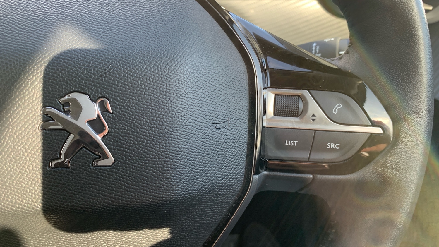 Used Peugeot 208 2022 for sale - 76586425: Photo 24