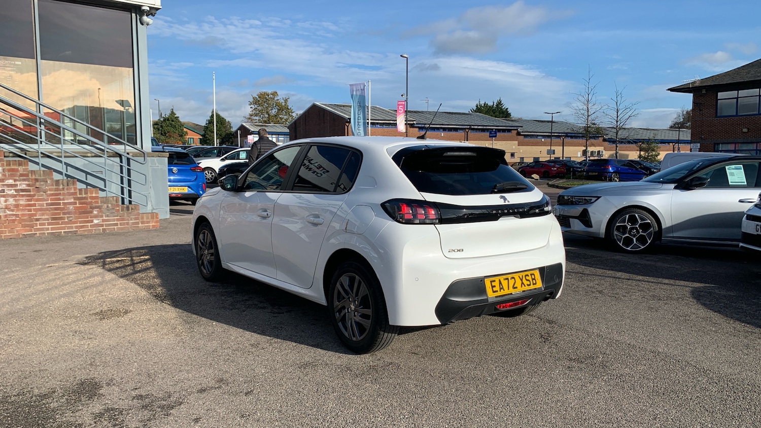 Used Peugeot 208 2022 for sale - 76586425: Photo 5