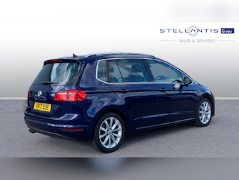 Used Volkswagen Golf SV 2017 for sale - 76153994: Photo 3