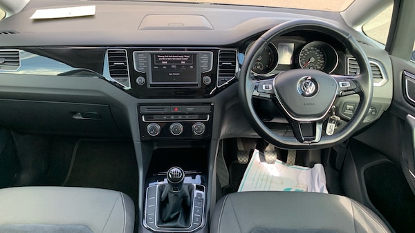 Used Volkswagen Golf SV 2017 for sale - 76153994: Photo 4