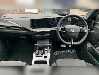 Used Vauxhall Astra 2025 for sale - 76296633: Photo 4