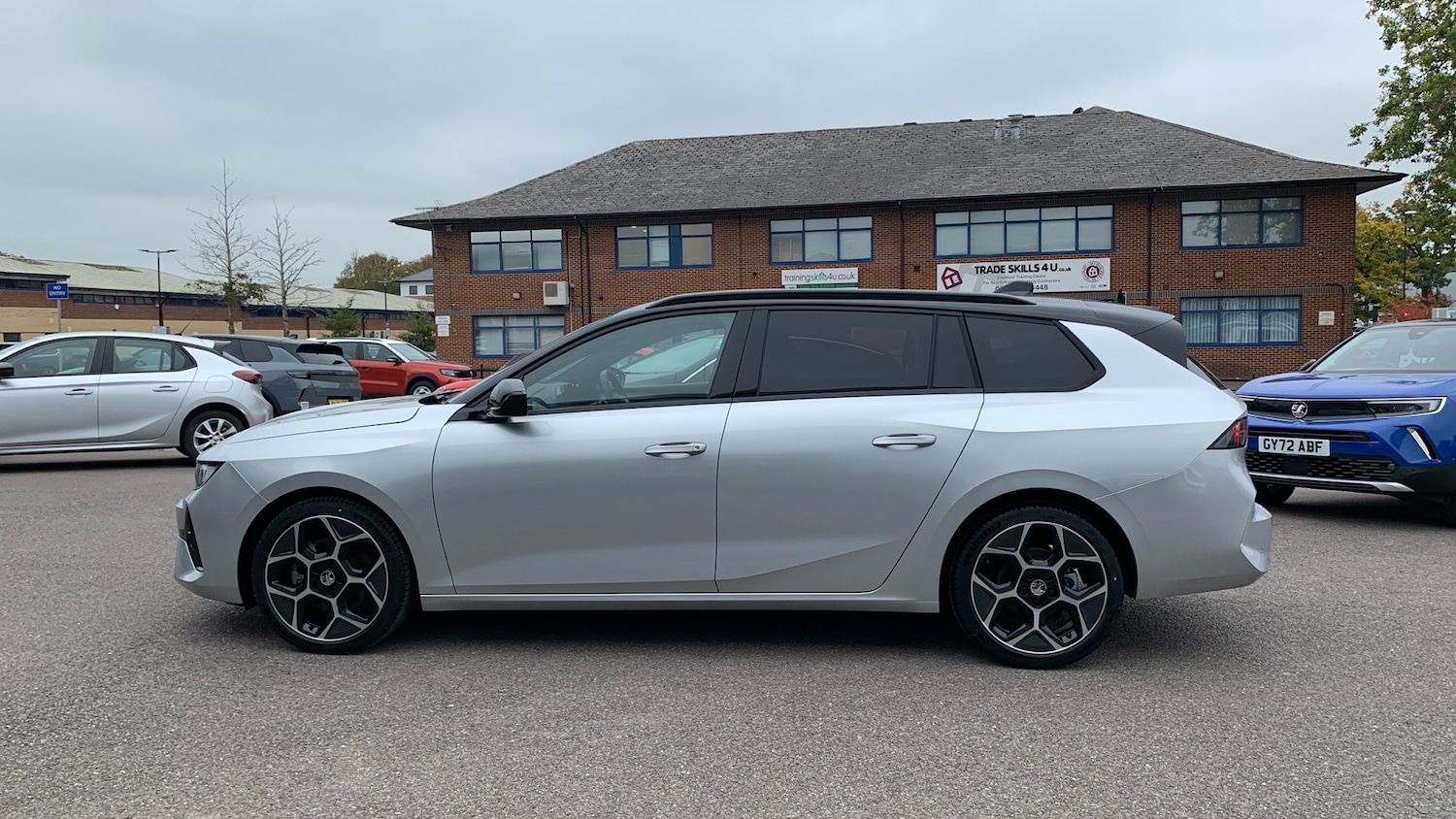 Used Vauxhall Astra 2025 for sale - 76296633: Photo 6
