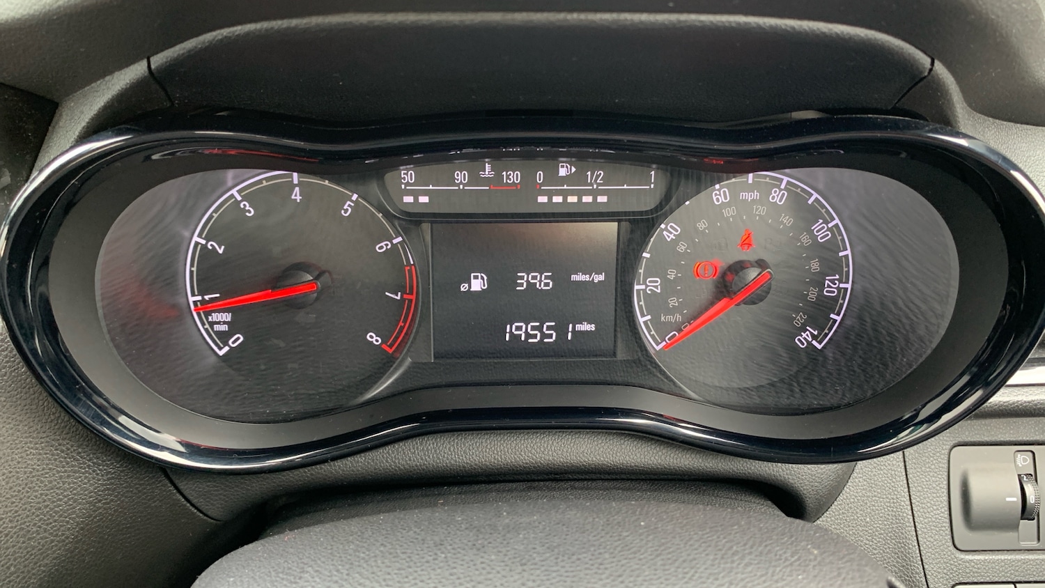 Used Vauxhall Viva 2015 for sale - 76400064: Photo 13