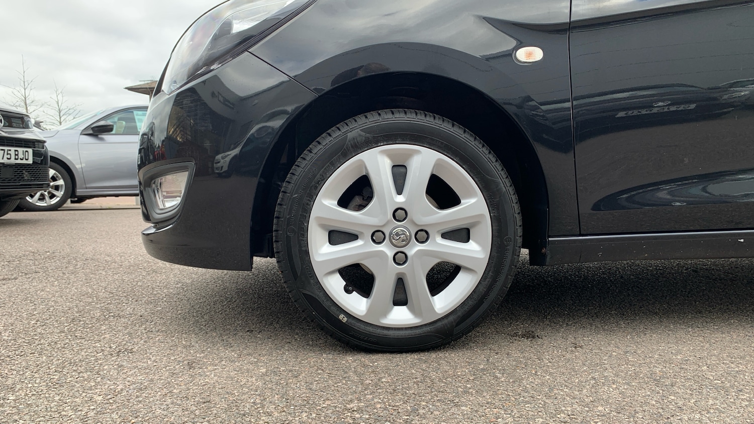 Used Vauxhall Viva 2015 for sale - 76400064: Photo 14