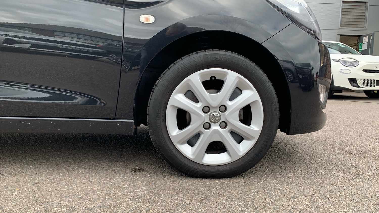 Used Vauxhall Viva 2015 for sale - 76400064: Photo 17