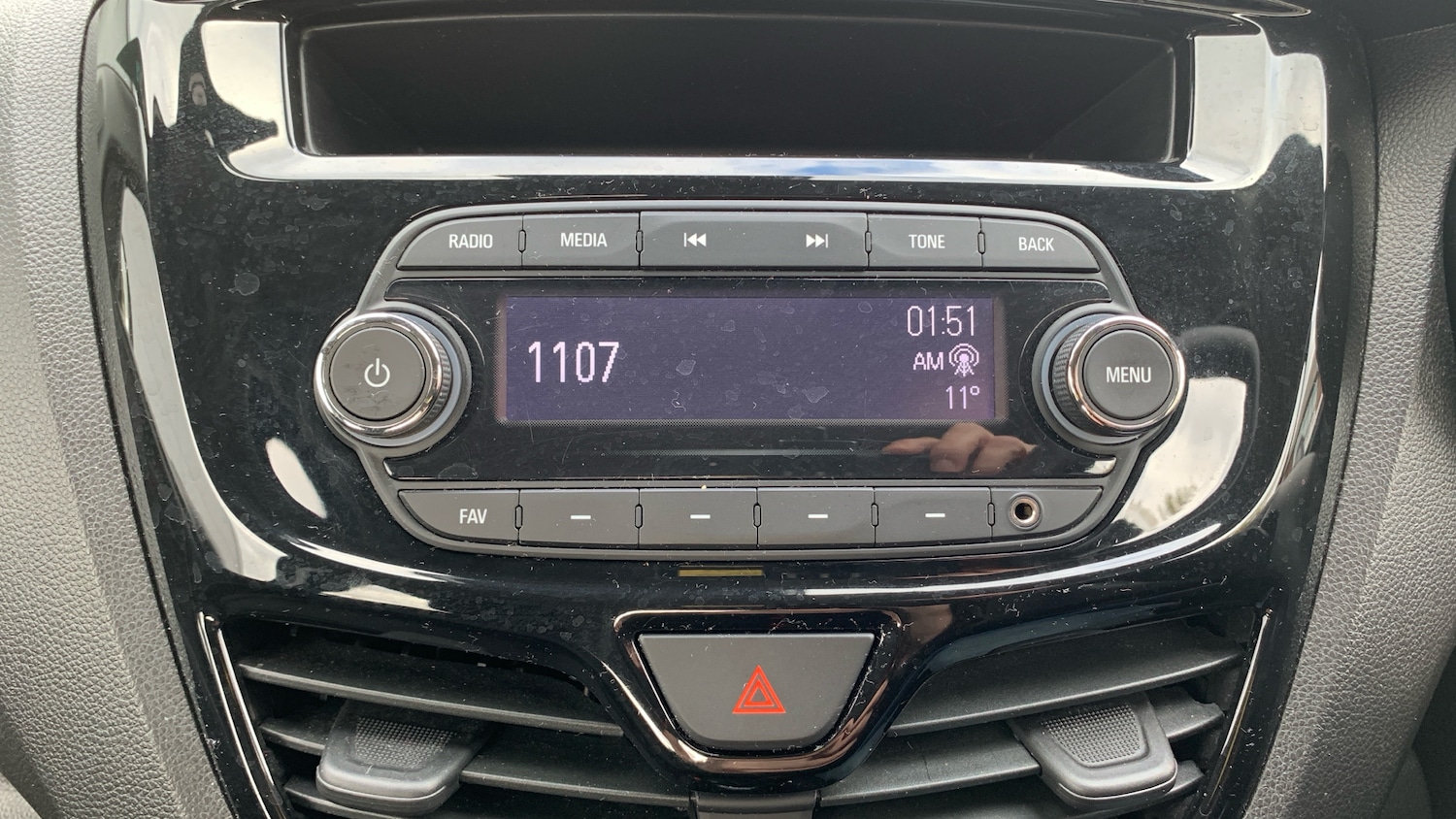 Used Vauxhall Viva 2015 for sale - 76400064: Photo 31