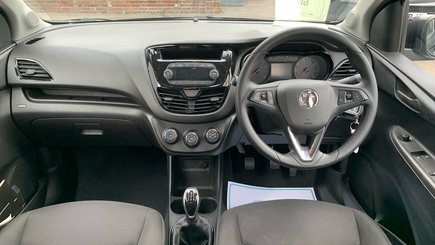 Used Vauxhall Viva 2015 for sale - 76400064: Photo 4