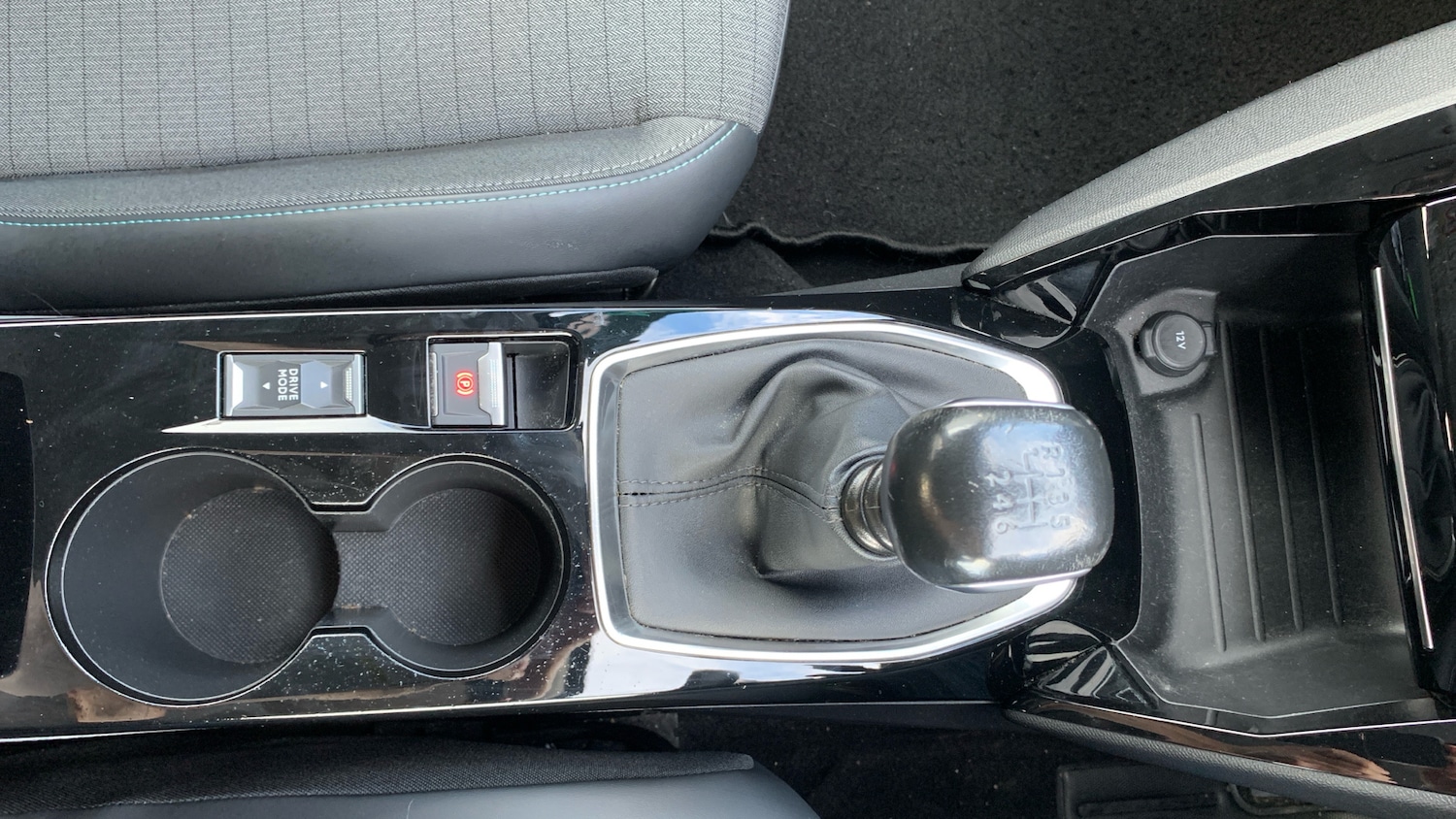 Used Peugeot 2008 2022 for sale - 76586381: Photo 21