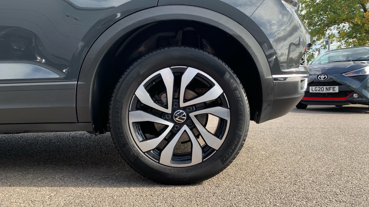 Used Volkswagen T-Roc 2021 for sale - 76190355: Photo 15