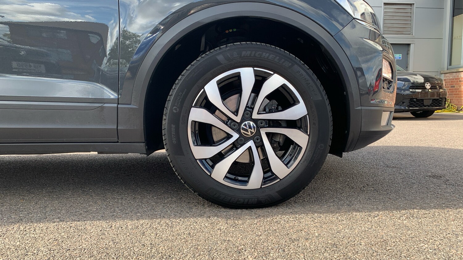 Used Volkswagen T-Roc 2021 for sale - 76190355: Photo 17